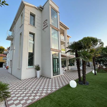 Villa Liliana Cervia Bagian luar foto