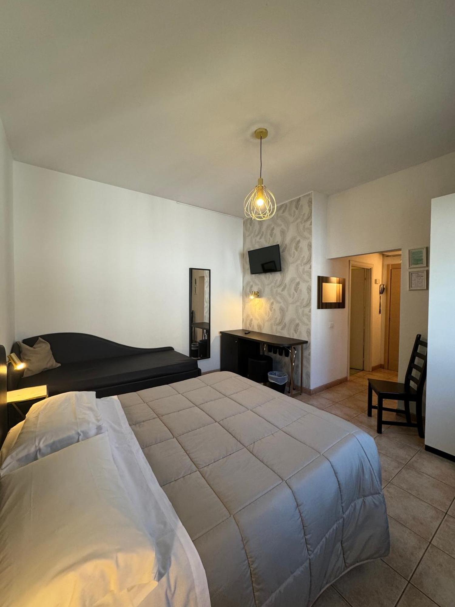 Villa Liliana Cervia Bagian luar foto
