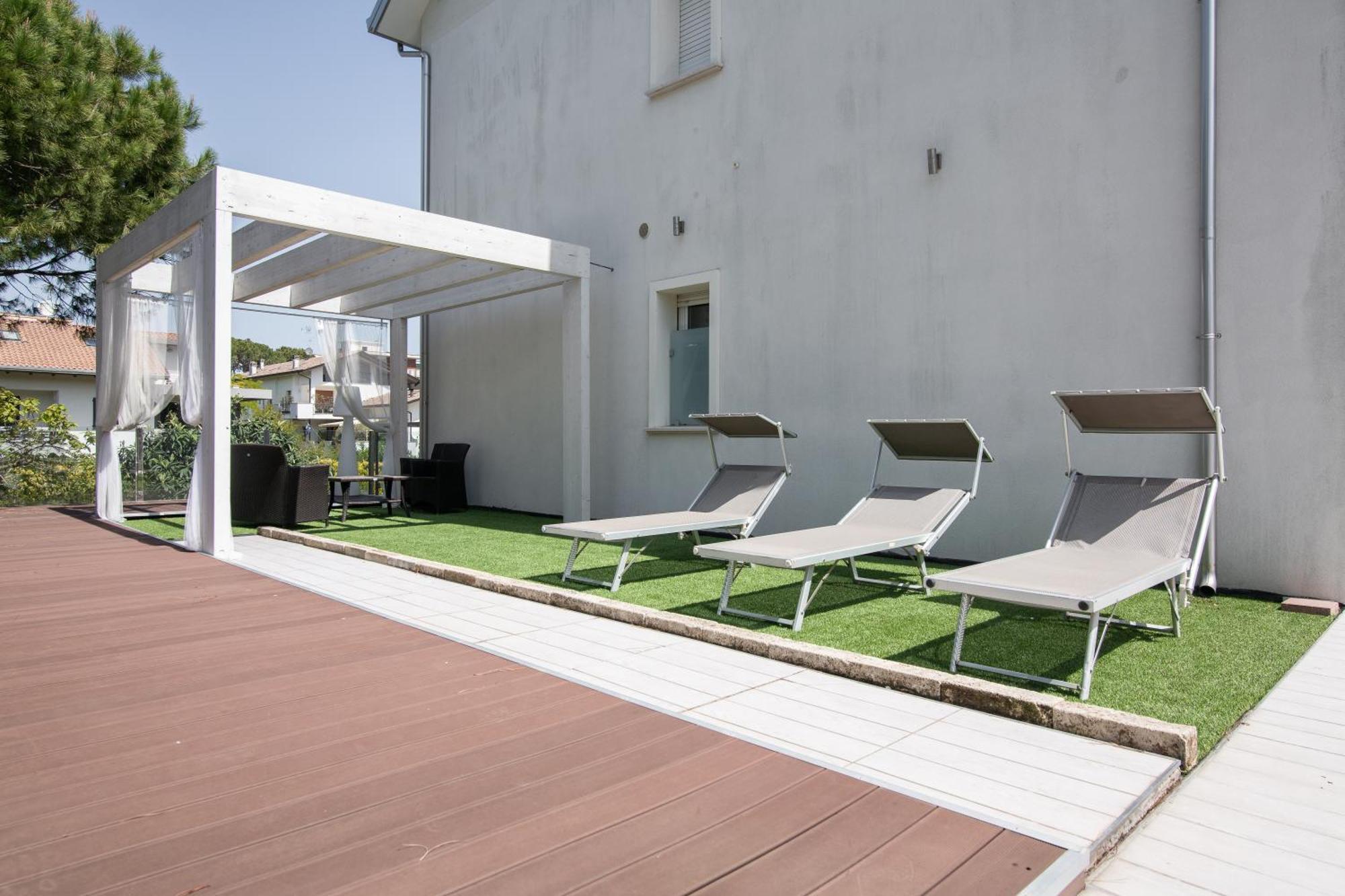 Villa Liliana Cervia Bagian luar foto